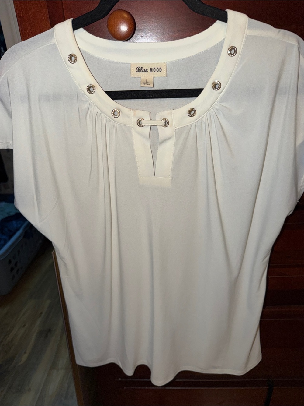 Blue Mood Cream Short-Sleeve Grommet-Trim Blouse